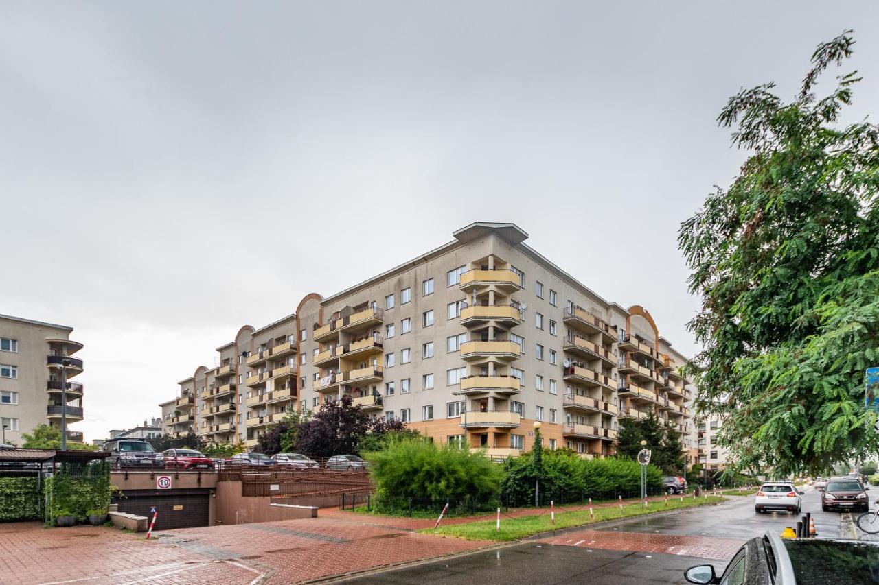 Bluszczanska 74 By Homeprime Apartment Warschau